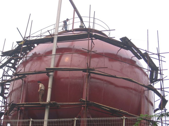 Anti-corrosion of spherical tanks